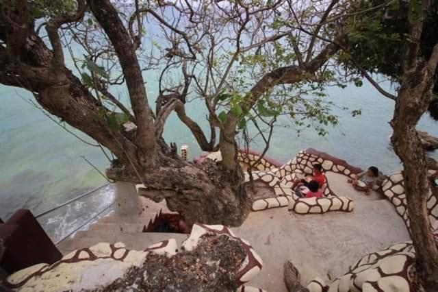 Melronz Inn Oslob Luaran gambar