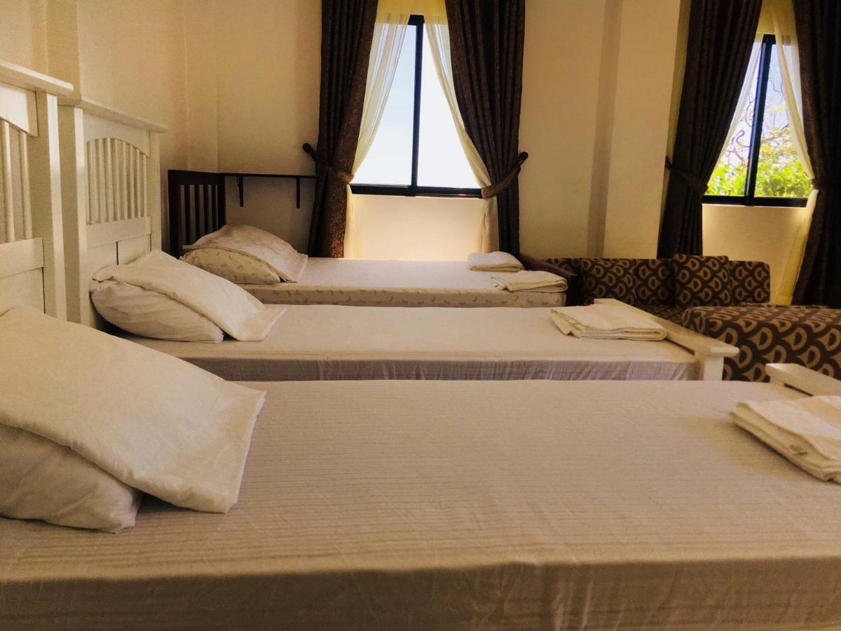 Melronz Inn Oslob Luaran gambar